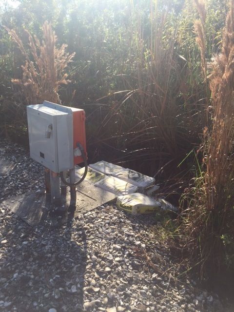 SRQ Flasher Hazards